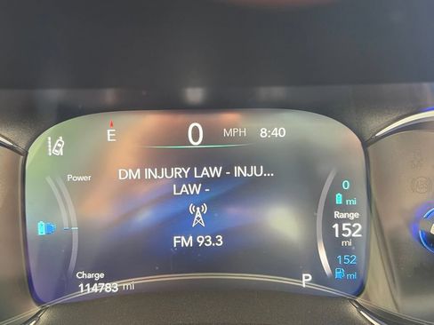Used 2018 Chrysler Pacifica Limited w/ Advanced Safetytec Group FWD image 6
