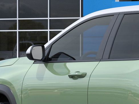 New 2026 Chevrolet Equinox LT w/ Convenience Package II image 12