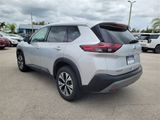 Used 2021 Nissan Rogue SV image 3