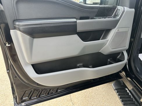 Used 2024 Ford F250 XLT w/ XLT Premium Package AWD/4WD image 20