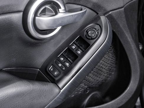 Used 2018 FIAT 500X Trekking FWD image 36