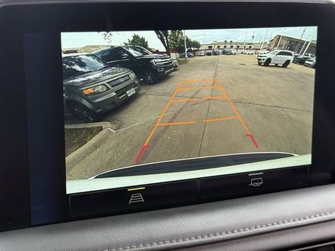 Used 2024 Chevrolet Tahoe LT RWD image 18