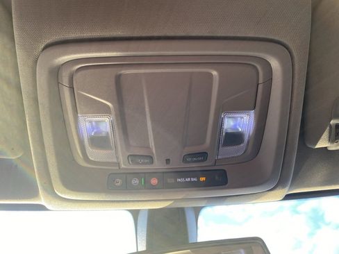 Used 2021 Chevrolet Silverado 1500 Custom Trail Boss w/ LPO, Dark Essentials Package image 16