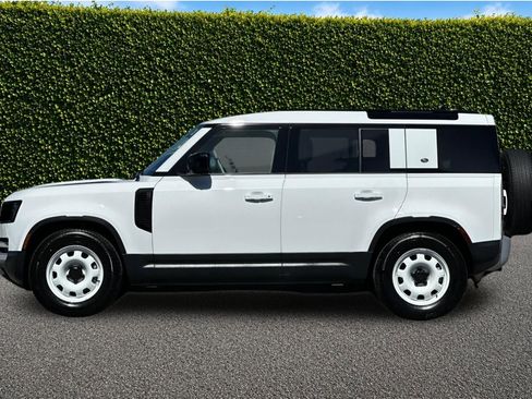 Used 2024 Land Rover Defender 110 S AWD/4WD image 7