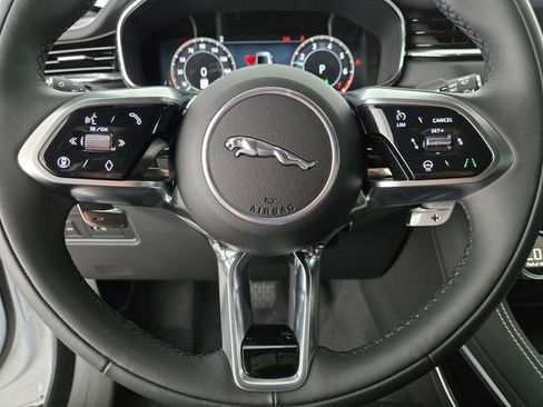 New 2026 Jaguar F-PACE R-Dynamic S image 21