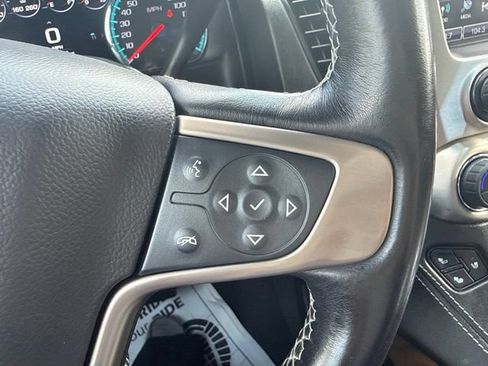 Used 2019 GMC Yukon XL Denali w/ Denali Ultimate Package AWD/4WD image 26