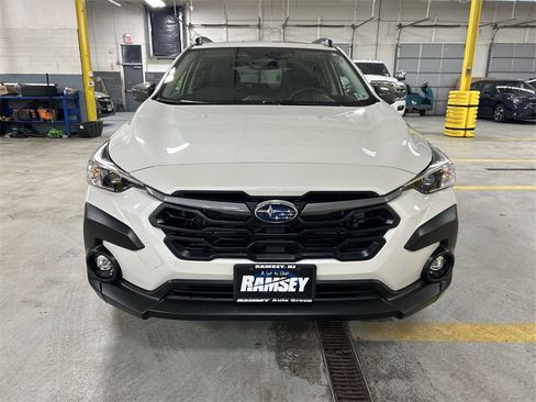 Certified 2025 Subaru Crosstrek 2.0i Premium image 3