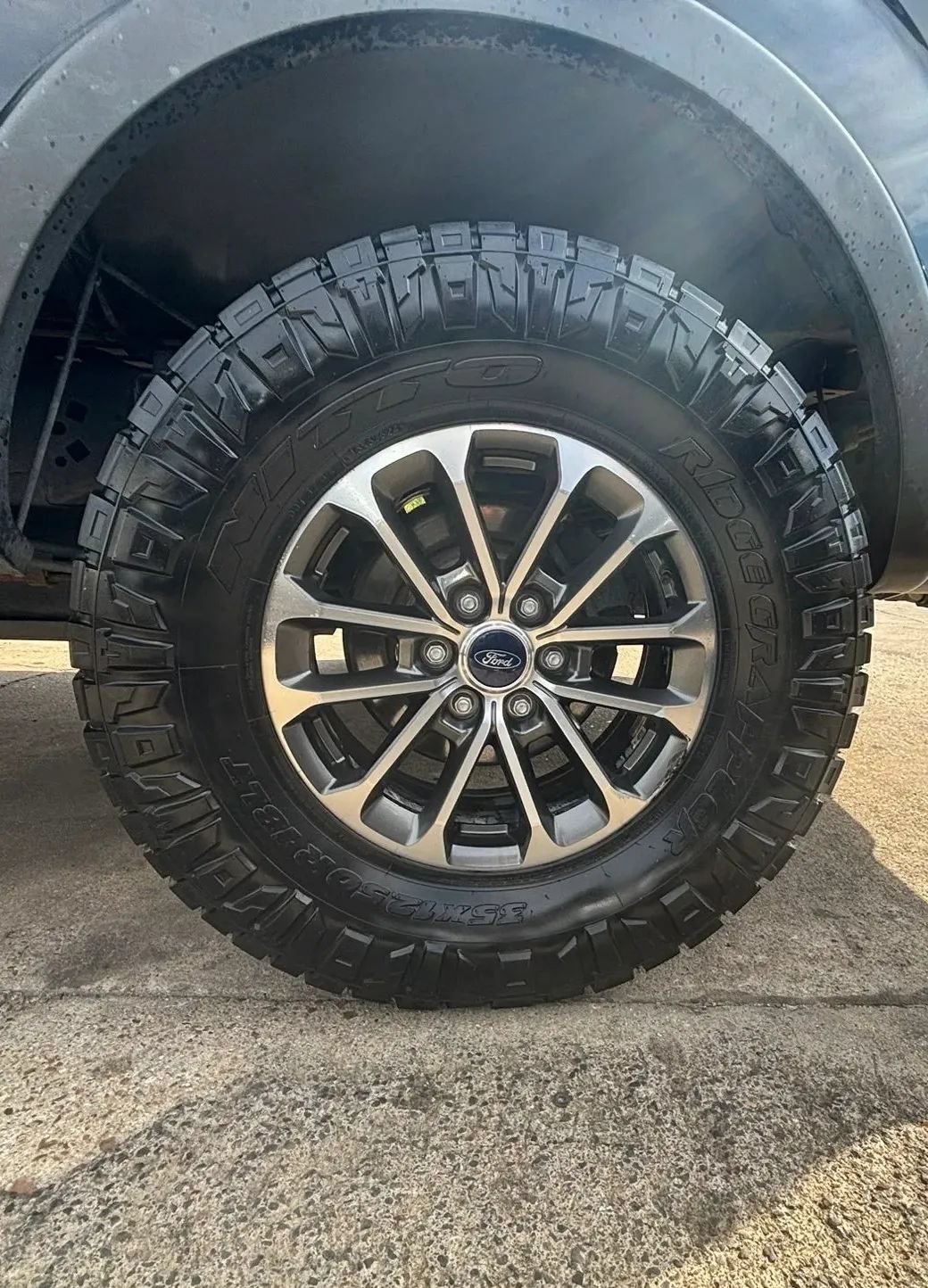 Used 2013 Ford F150 FX4 w/ Luxury Equipment Group AWD/4WD image 19