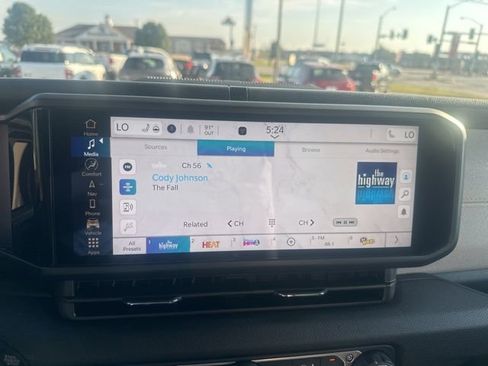 New 2025 Jeep Gladiator Willys image 25