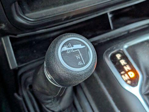 Used 2022 Jeep Wrangler Unlimited Sport w/ Sun And Sound Package AWD/4WD image 14