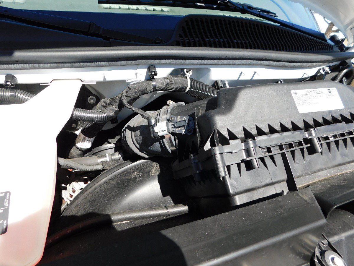 Used 2025 Chevrolet Express 2500 w/ Driver Convenience Package RWD image 20