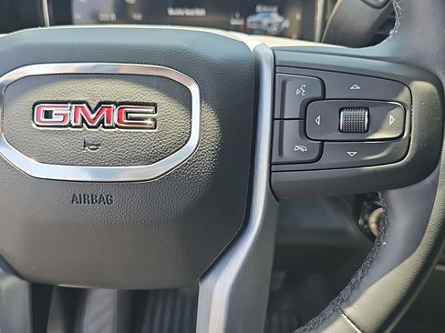 Used 2025 GMC Sierra 1500 Elevation AWD/4WD image 25