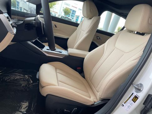 New 2026 BMW 330i Sedan w/ Premium Package image 7