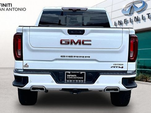 Used 2024 GMC Sierra 1500 AT4 w/ Technology Package AWD/4WD image 5