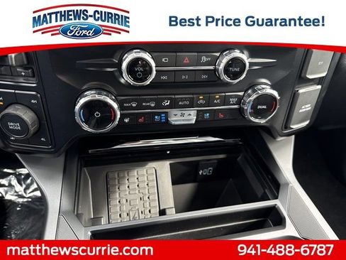 New 2026 Ford F250 Lariat w/ Black Appearance Package image 23