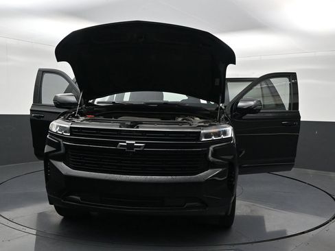 Used 2023 Chevrolet Tahoe RST w/ Luxury Package RWD image 36