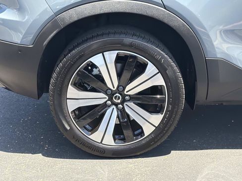 Certified 2023 Volvo C40 P8 Recharge Plus AWD/4WD image 27