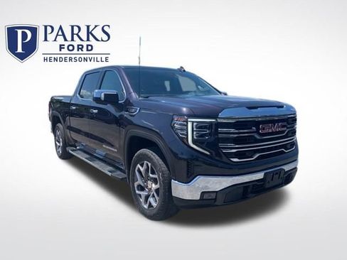 Used 2023 GMC Sierra 1500 SLT w/ SLT Premium Package AWD/4WD image 1