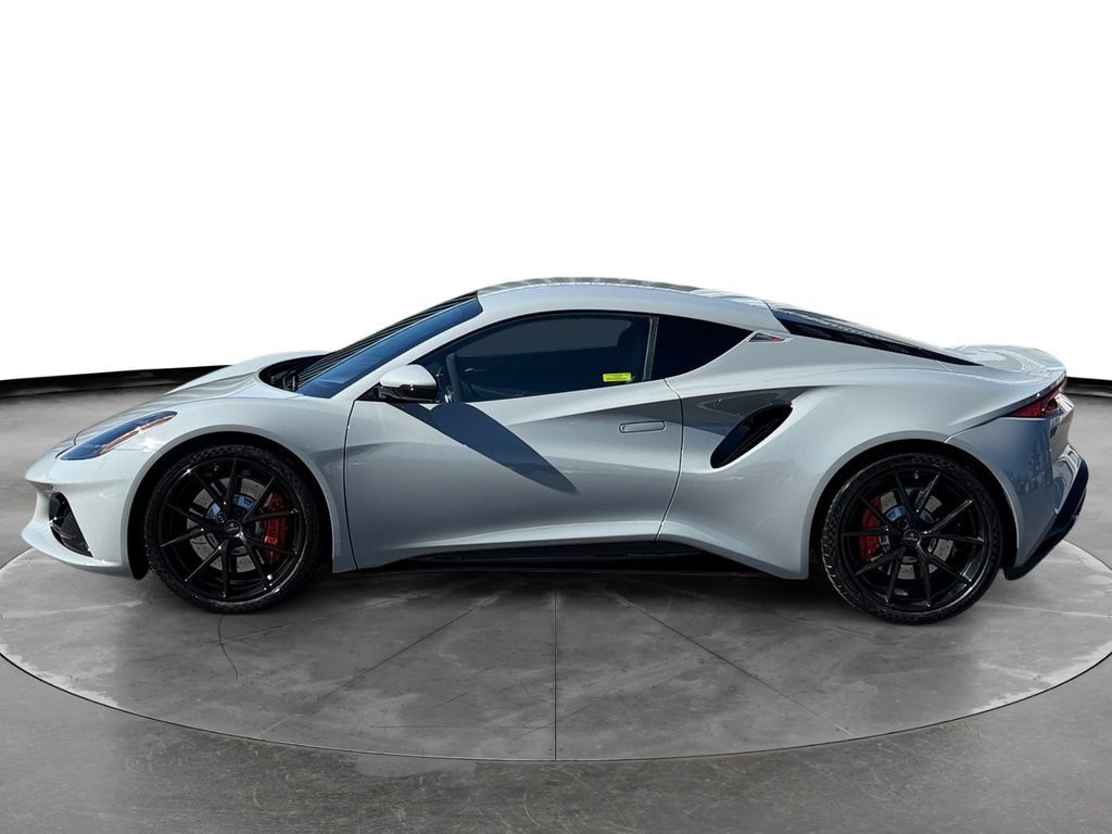 New 2026 Lotus Emira SE RWD image 3
