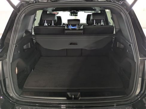 Used 2025 Mercedes-Benz GLB 250 image 10