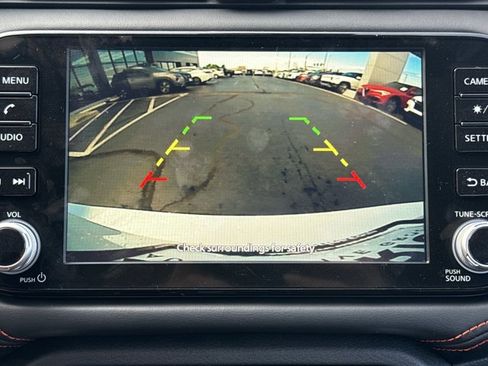 New 2025 Nissan Versa SR w/ Trunk Package image 8