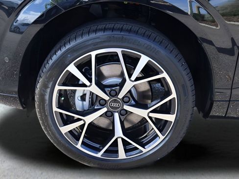 New 2026 Audi Q3 quattro 2.0T AWD/4WD image 9