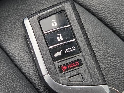 Used 2024 Acura MDX SH-AWD image 41