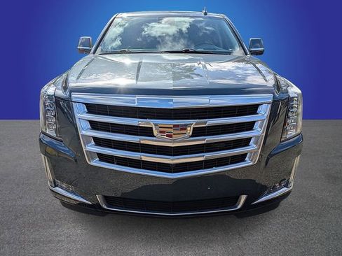 Used 2020 Cadillac Escalade Luxury image 8