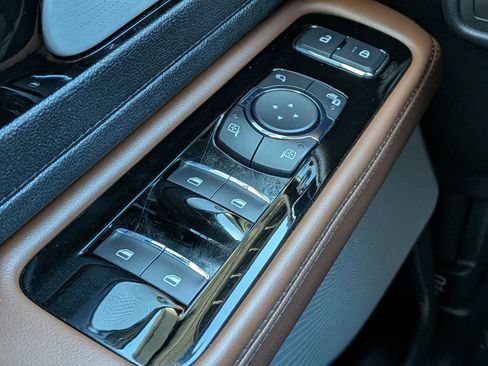 Certified 2022 Lincoln Aviator Reserve w/ Equipment Group 201A image 30