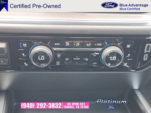 Used 2024 Chevrolet Silverado 1500 High Country w/ High Country Premium Package AWD/4WD image 19