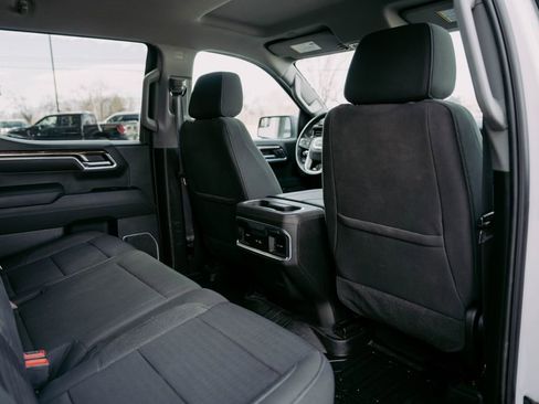 Used 2023 GMC Sierra 1500 Elevation w/ LPO, Elevation Black Package image 15