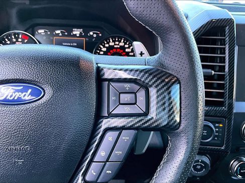 Used 2017 Ford F150 Raptor w/ Equipment Group 802A Luxury AWD/4WD image 25