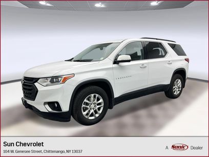 Certified 2020 Chevrolet Traverse LT w/ LPO, Black Accent Package