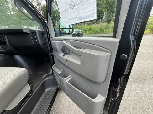 New 2025 Chevrolet Express 2500 w/ Driver Convenience Package image 10