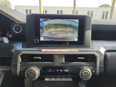 Used 2026 Toyota 4Runner SR5 AWD/4WD image 21