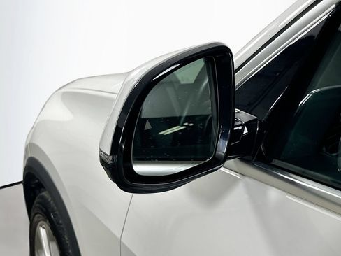 Used 2022 BMW X5 xDrive40i w/ Executive Package AWD/4WD image 37