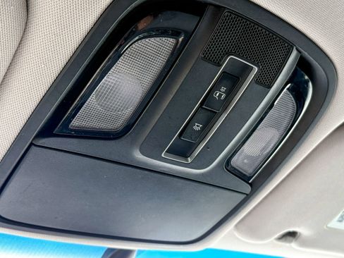 Used 2018 Kia Sorento AWD image 30