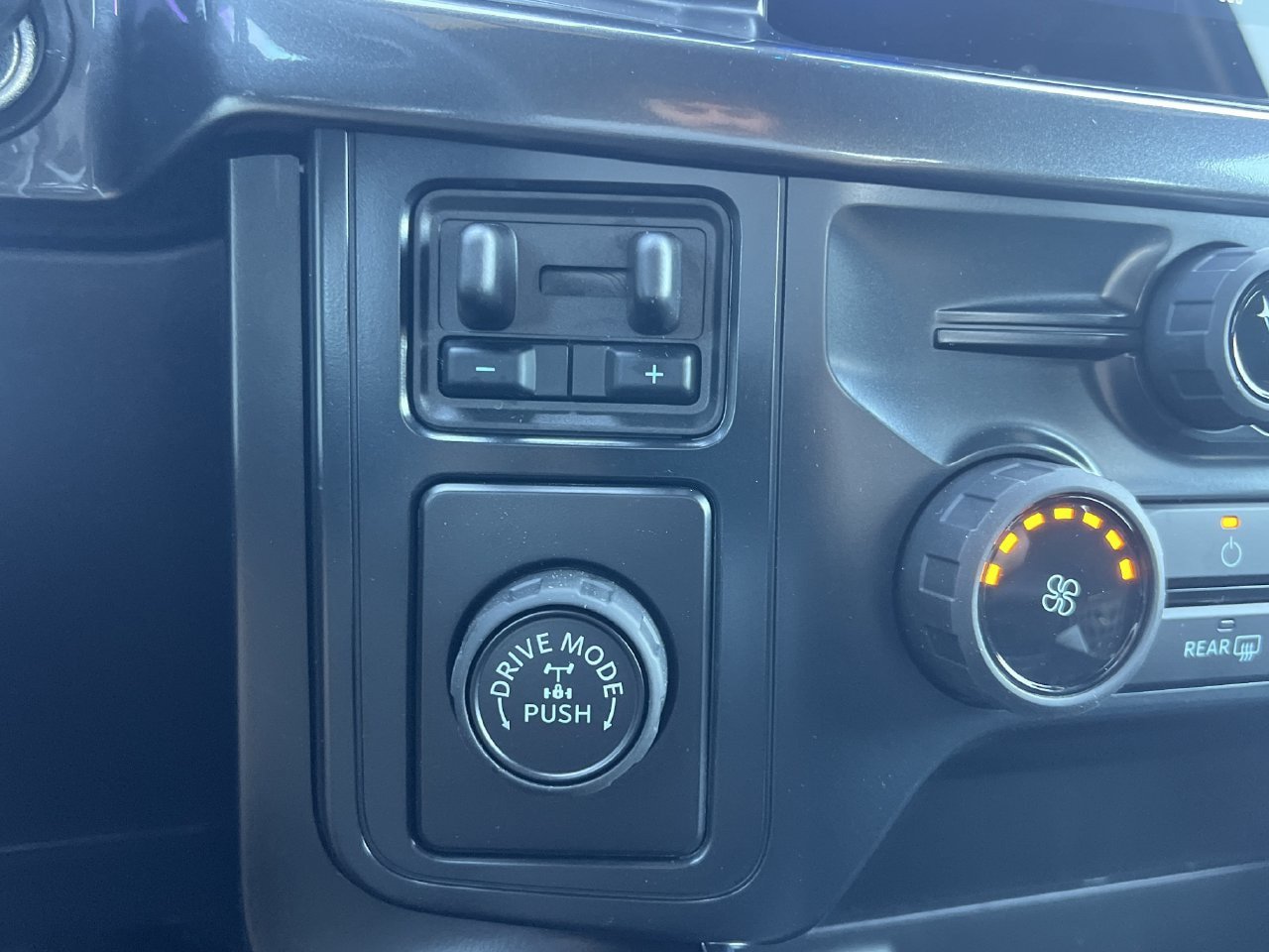 New 2026 Ford F150 STX RWD image 5