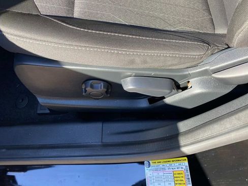 Used 2021 Ford EcoSport SE w/ SE Convenience Package FWD image 15