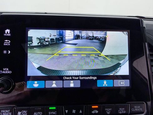 Used 2023 Honda Odyssey Touring image 22
