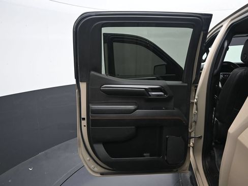 Used 2023 GMC Sierra 1500 AT4 w/ AT4 Premium Package AWD/4WD image 29