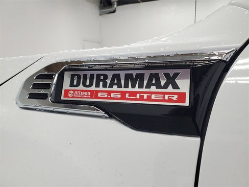 New 2026 GMC Sierra 2500 SLE w/ SLE Value Package; image 31