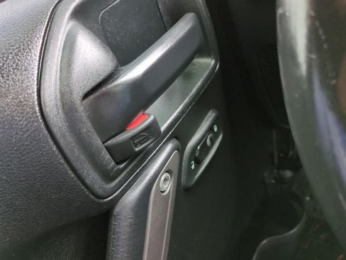 Used 2018 Jeep Wrangler Unlimited Sport AWD/4WD image 18
