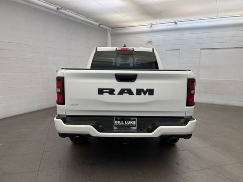 New 2026 RAM 1500 Express image 4