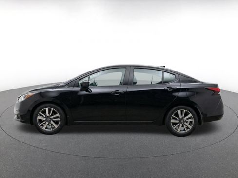 Used 2025 Nissan Versa SV FWD image 4