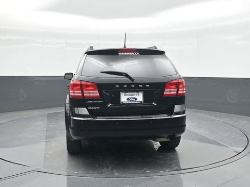 Used 2020 Dodge Journey SE w/ SE Popular Equipment Group image 17