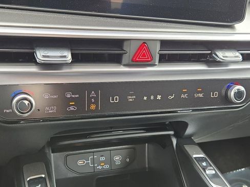 New 2026 Kia Sorento EX FWD image 27