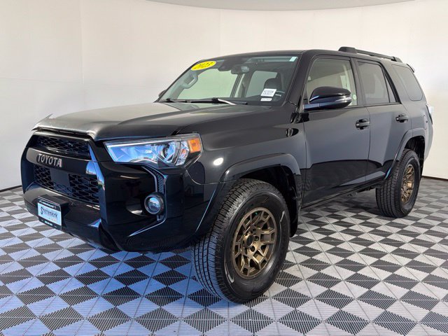 Used 2023 Toyota 4Runner 40th Anniversary SE AWD/4WD image 2