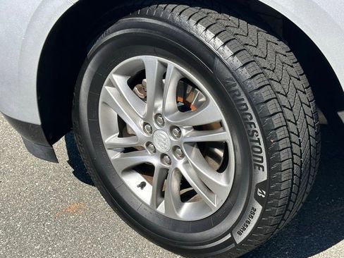 Used 2019 Buick Enclave Essence image 38