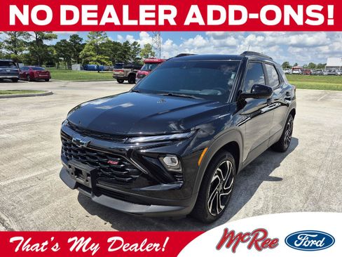 Used 2025 Chevrolet TrailBlazer RS w/ Convenience Package AWD/4WD image 1